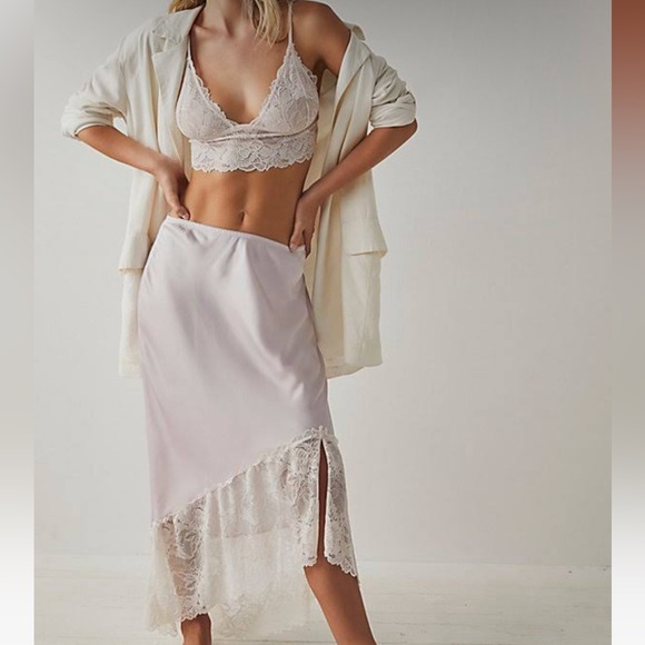 Free People NWT Heart Eyes Half Slip Skirt in Lavender - Picture 1 of 9